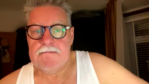 Snapshot of marin50 chatting on September 2025 12:15:01 AM marin50 online show from September 2025 12:15:01 AM