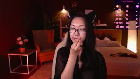 Snapshot of marine_vact chatting on September 2025 02:09:02 PM Marine online show from September 2025 02:09:02 PM