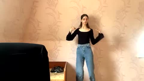 Anny online show from June 2026 08:38:02 AM