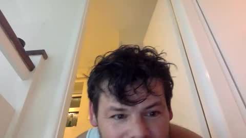 mariov43 online show from April 2026 08:42:02 PM