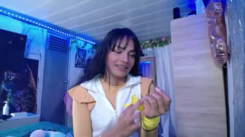 Snapshot of maritza_ferrerr chatting on October 2025 03:03:02 AM Maritza Ferrer -Samara Beltran online show from October 2025 03:03:02 AM