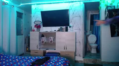 Snapshot of maritza_ferrerr chatting on October 2025 04:13:01 AM Maritza Ferrer -Samara Beltran online show from October 2025 04:13:01 AM