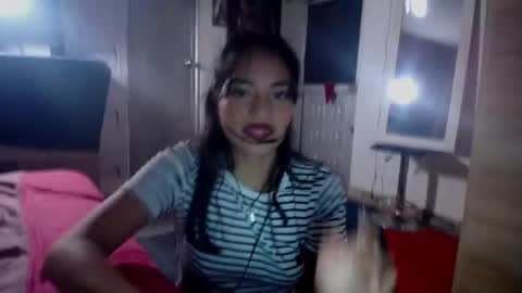 Snapshot of maritza_ferrerr chatting on November 2025 04:11:01 AM Maritza Ferrer -Samara Beltran online show from November 2025 04:11:01 AM