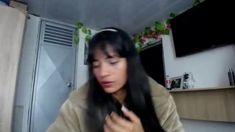 Snapshot of maritza_ferrerr chatting on December 2025 02:28:02 AM Maritza Ferrer -Samara Beltran online show from December 2025 02:28:02 AM