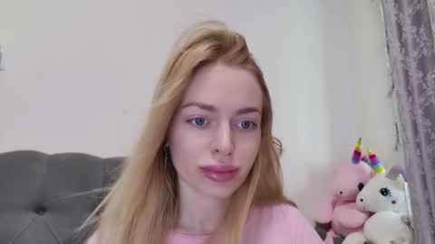 mariwell online show from May 2026 02:42:02 AM