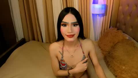 Snapshot of marjorieandersonxxx chatting on November 2025 08:44:01 PM IM YOUR BABE GIRL LYCA online show from November 2025 08:44:01 PM