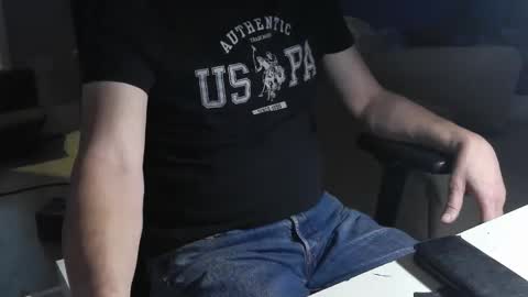 mark50569 online show from April 2026 09:01:01 PM