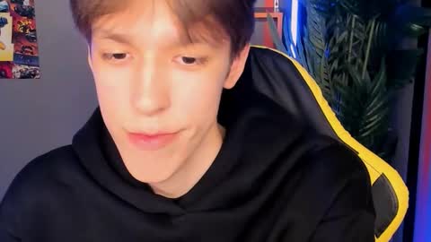 Mark online show from September 2025 09:42:01 PM