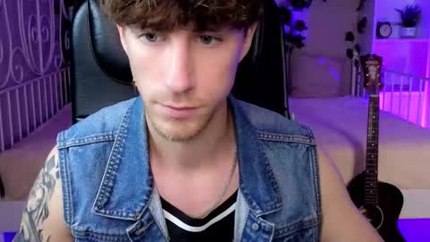 mark_caron online show from October 2025 08:53:02 PM