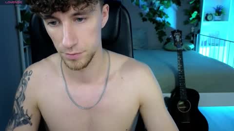 mark_caron online show from November 2025 04:00:02 AM