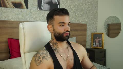 Mark online show from January 2025 11:33:01 PM