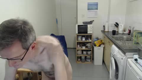 mark_islington online show from September 2025 06:22:01 PM