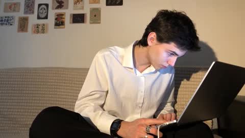 Snapshot of mark_romal chatting on October 2025 09:34:02 AM Mark online show from October 2025 09:34:02 AM