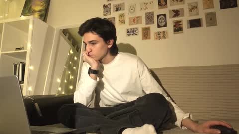 Snapshot of mark_romal chatting on November 2025 03:01:02 PM Mark online show from November 2025 03:01:02 PM