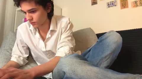 Snapshot of mark_romal chatting on December 2025 01:59:02 PM Mark online show from December 2025 01:59:02 PM