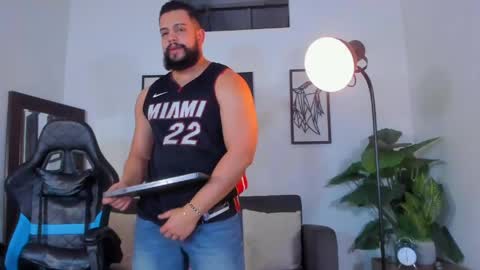 mark_x23 online show from May 2026 03:12:01 AM