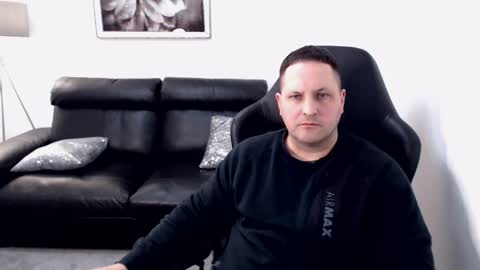 Master online show from November 2025 03:35:01 PM