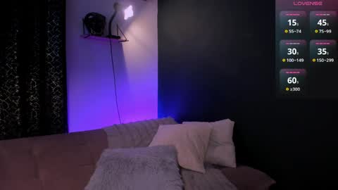 Mark Santos online show from April 2026 10:33:02 PM