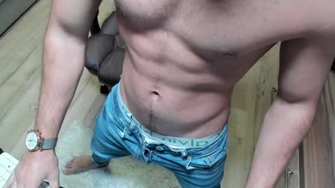 Snapshot of marktison chatting on February 2025 04:33:02 AM Tison online show from February 2025 04:33:02 AM