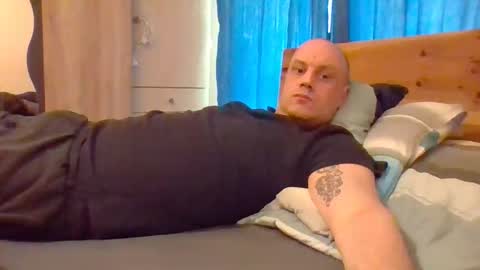markus_7 online show from May 2026 07:27:02 AM