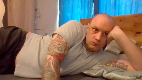 markus_7 online show from May 2026 07:28:02 AM