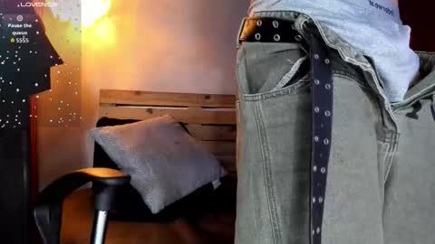 markuss___ online show from December 2025 01:45:01 AM