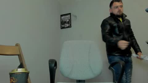 MARK online show from November 2025 02:43:02 PM