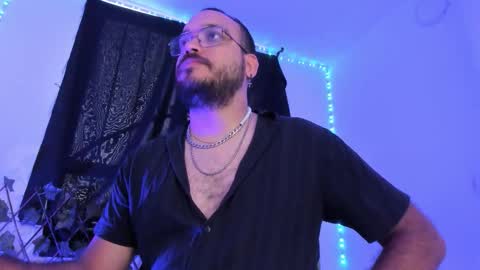 Mark  online show from November 2025 07:14:02 PM