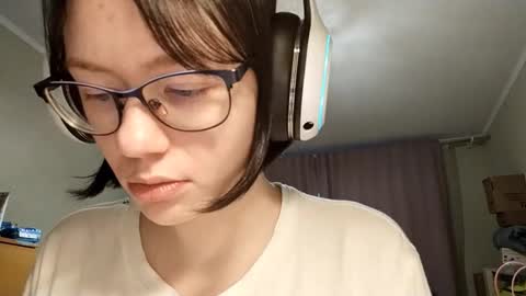 Snapshot of marlamirra chatting on November 2025 12:27:02 PM Serena online show from November 2025 12:27:02 PM