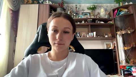 Snapshot of marlenahuit chatting on June 2026 06:48:02 AM Lena online show from June 2026 06:48:02 AM