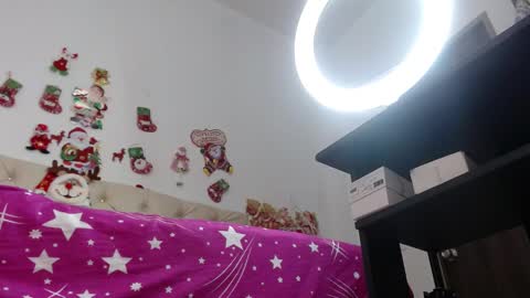 Snapshot of marlymilf6 chatting on December 2024 07:43:02 PM Marly online show from December 2024 07:43:02 PM