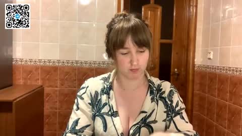 Miriam online show from November 2025 08:40:02 PM