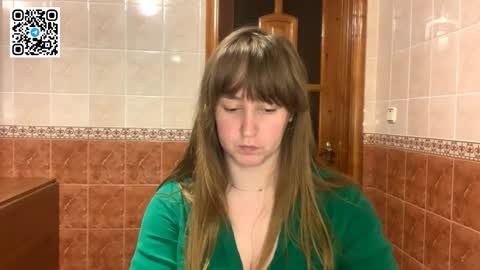 Miriam online show from December 2025 08:59:02 PM