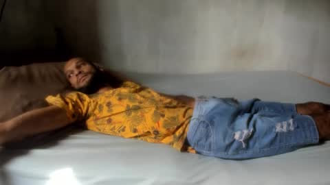 MAX online show from February 2025 12:26:02 PM