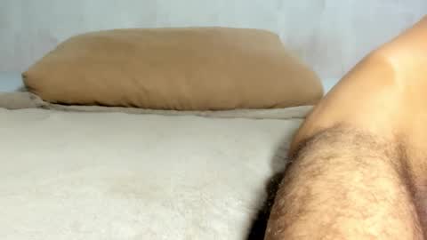 MAX online show from February 2025 03:23:01 AM