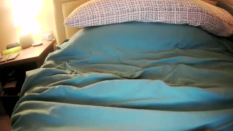 Jess and Nick online show from September 2025 02:55:01 AM