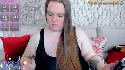 Snapshot of marry_girl chatting on January 2025 09:34:01 PM Mary online show from January 2025 09:34:01 PM