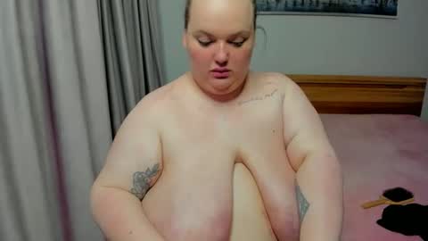 Snapshot of marry_girl chatting on September 2025 02:11:02 PM Mary online show from September 2025 02:11:02 PM