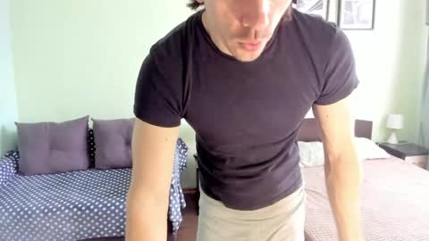 Alan online show from May 2026 04:42:02 AM