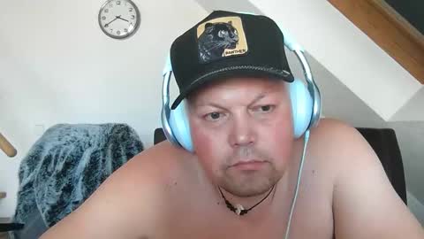 mars0481 online show from May 2026 01:41:02 PM