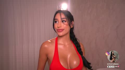     online show from February 2025 01:03:02 PM