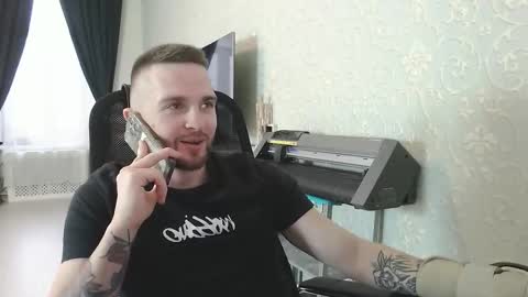 Marselle online show from December 2025 10:42:02 AM