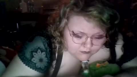 marshallmarx517 online show from May 2026 01:24:01 AM
