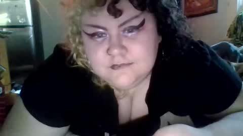 marshallmarx517 online show from June 2026 12:30:01 AM