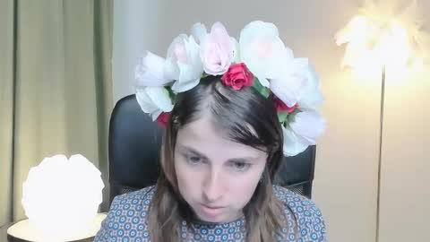 martaedams online show from October 2025 07:14:02 AM