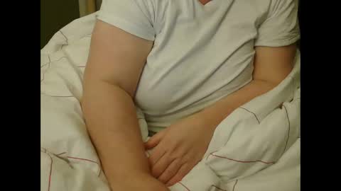 Snapshot of marthabriest chatting on February 2025 06:12:01 AM Martha online show from February 2025 06:12:01 AM