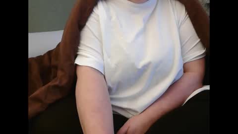 Snapshot of marthabriest chatting on March 2025 08:08:01 AM Martha online show from March 2025 08:08:01 AM