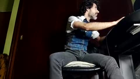 Martincba online show from November 2025 03:27:01 AM