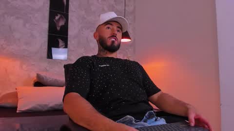 Snapshot of martin_foster_ chatting on March 2026 03:45:02 AM Martin Foster online show from March 2026 03:45:02 AM