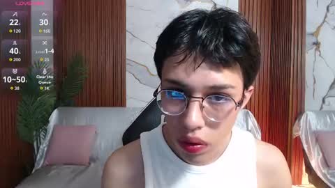 Snapshot of martin_tay chatting on July 2026 07:07:02 PM martin_tay online show from July 2026 07:07:02 PM
